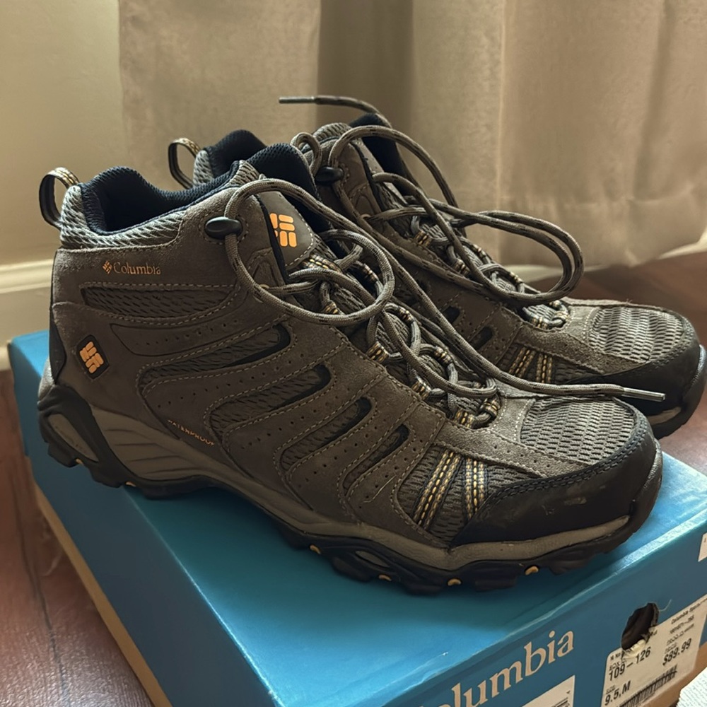 Columbia Men's Gray Brown Waterproof Hiking Boots